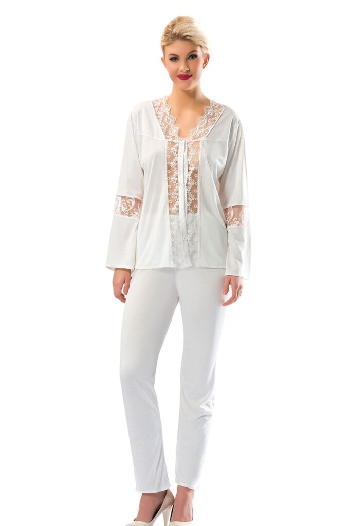 Deluxerie Pyjama Set Unique Elegance